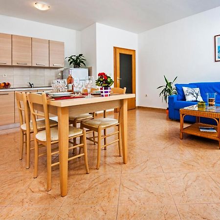 Apartments Bella Rovinj Exterior photo