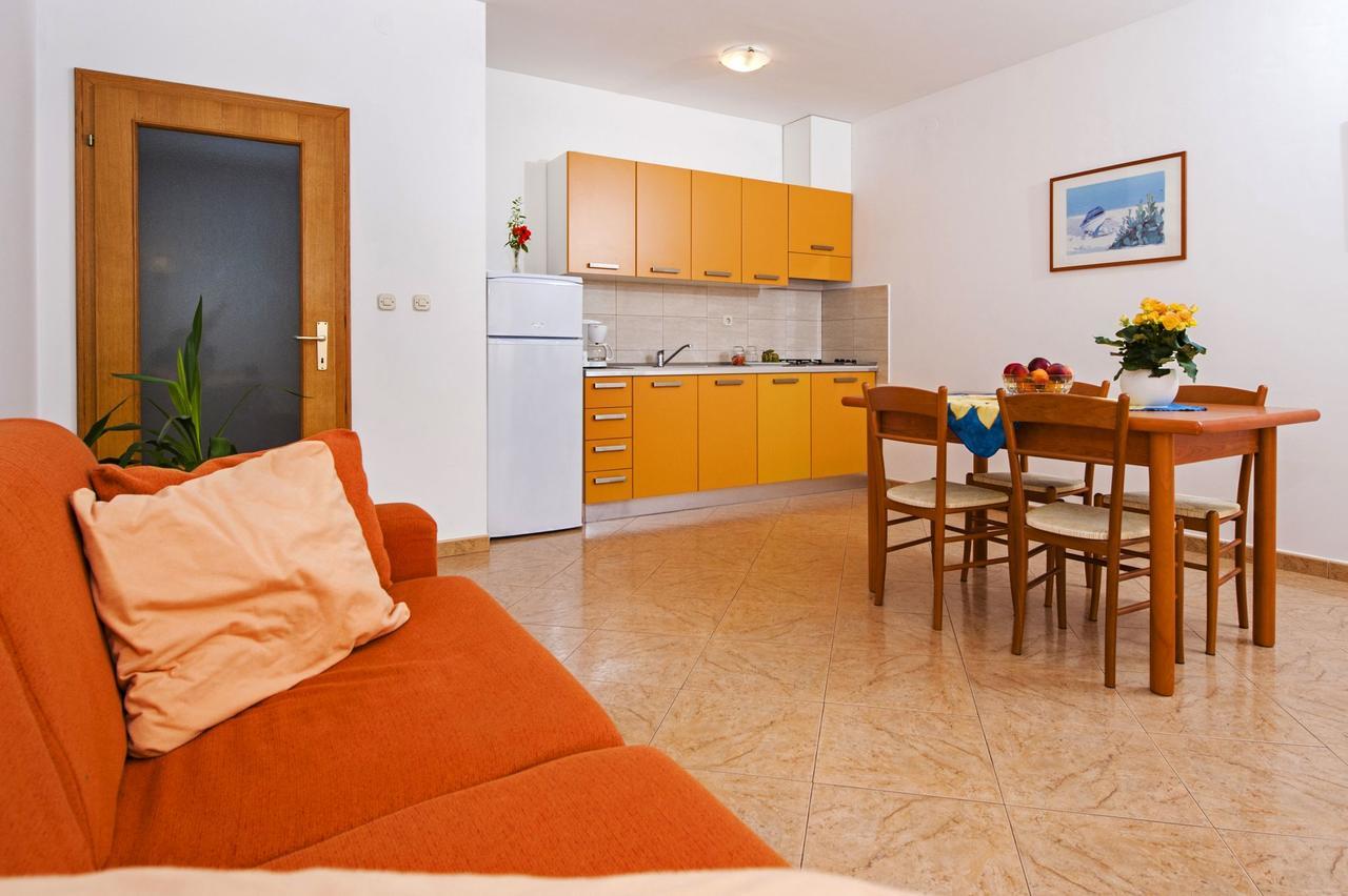 Apartments Bella Rovinj Exterior photo