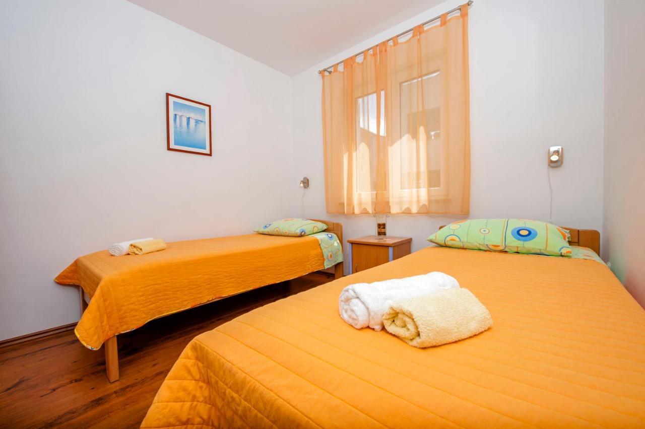 Apartments Bella Rovinj Exterior photo